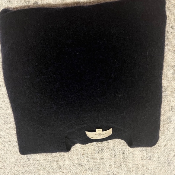 Sézane Louisa jumper in navy - Picture 5 of 5